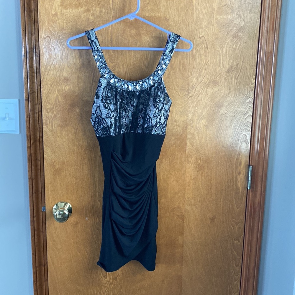 Bodycon form fitting dress